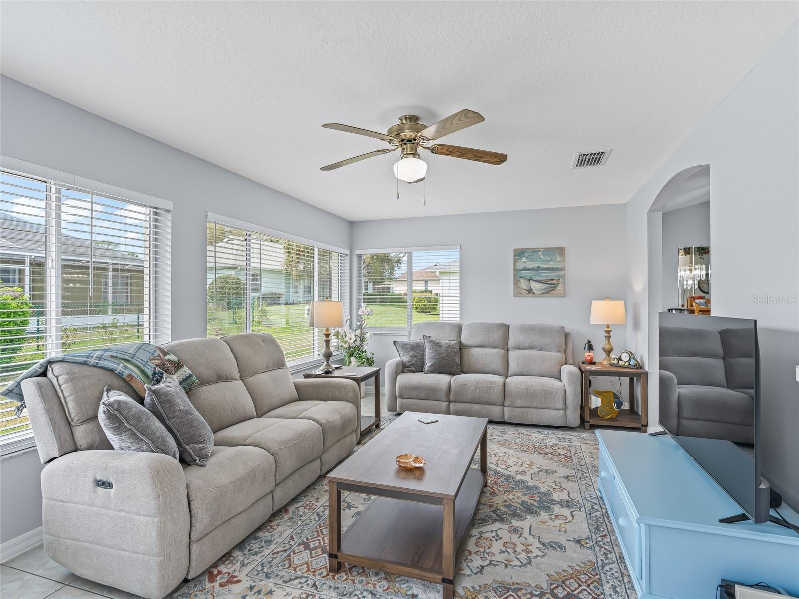 Image 21 of 55 For 11180 175th Place