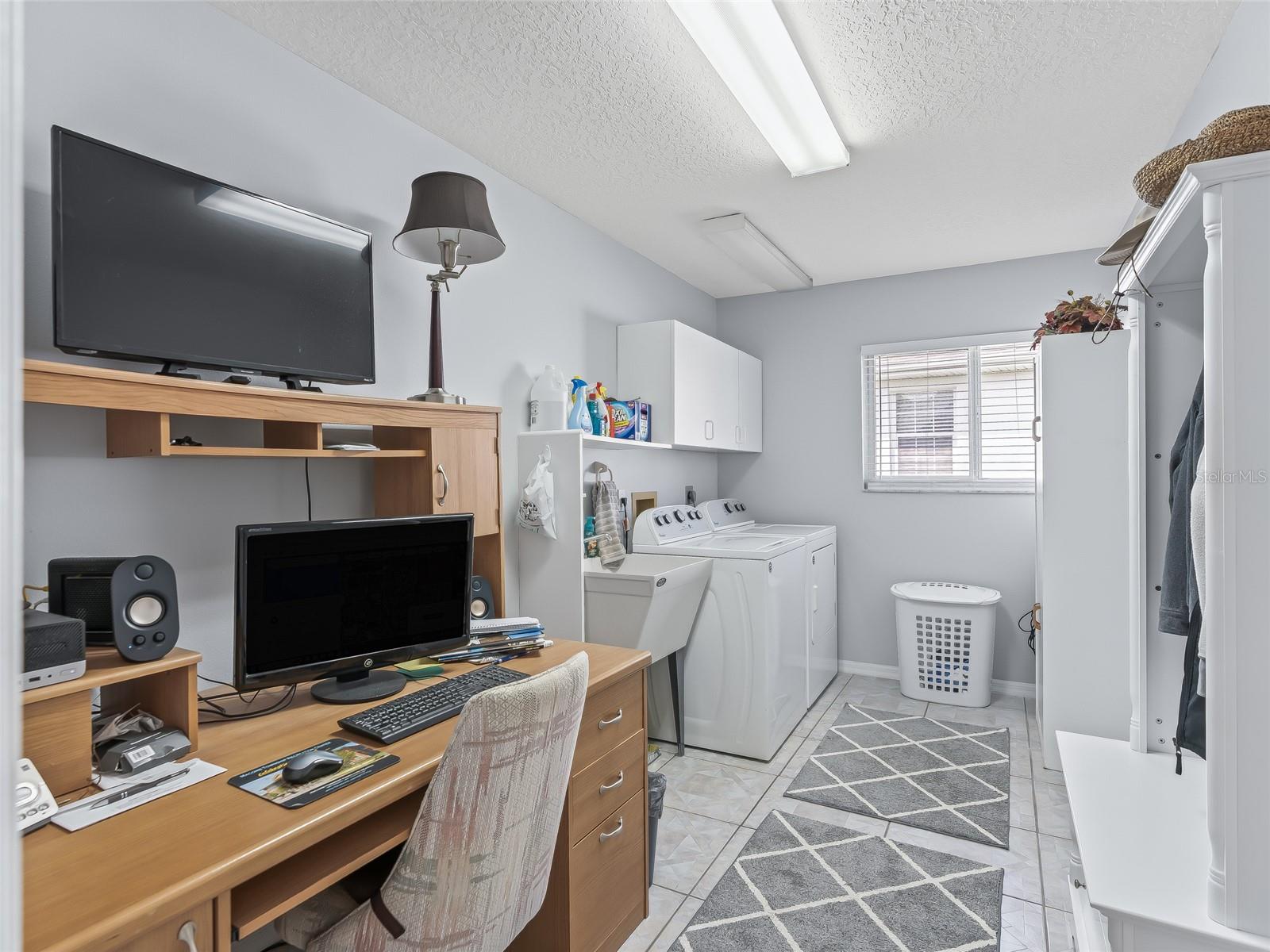 Image 30 of 55 For 11180 175th Place