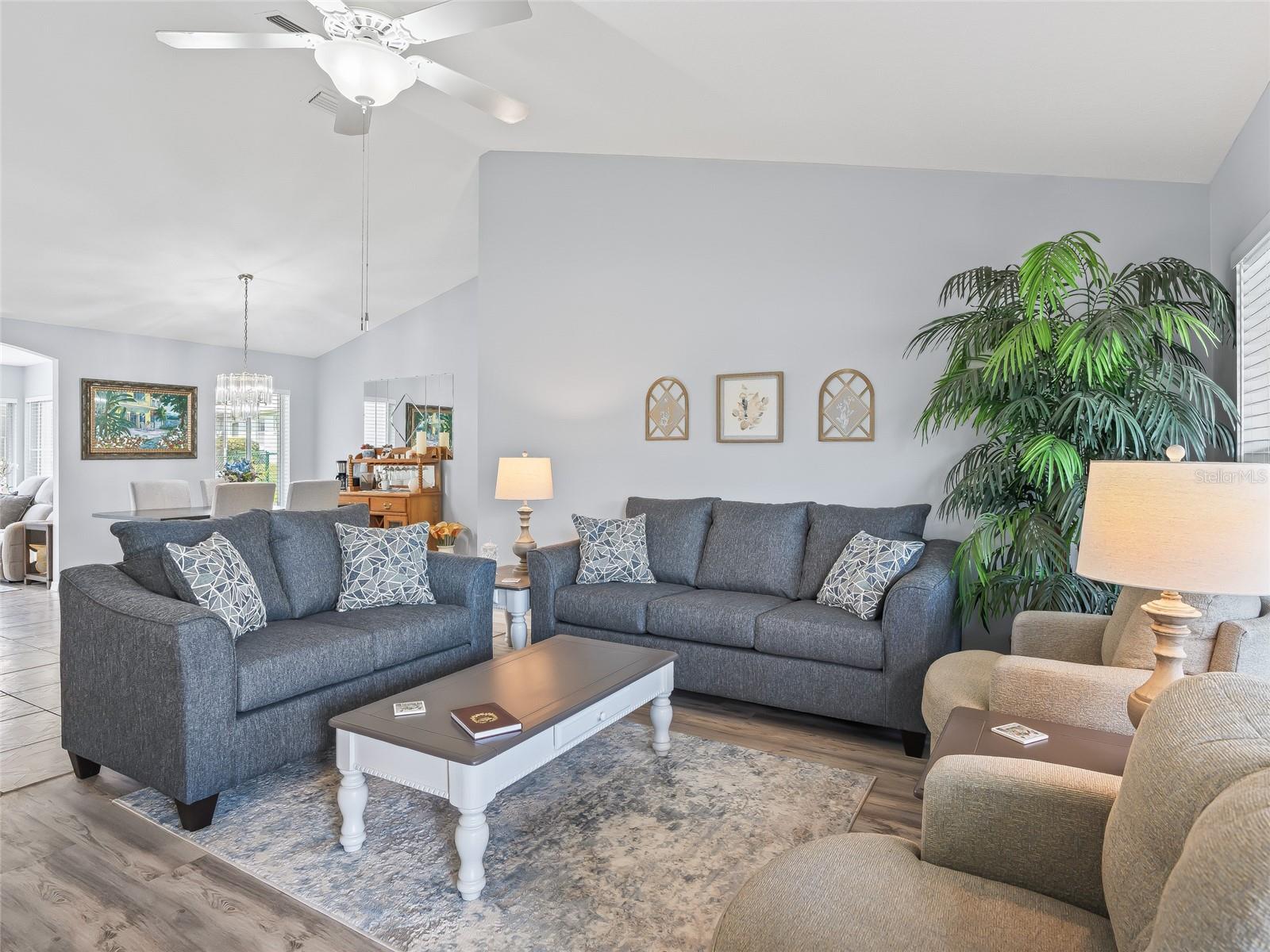 Image 8 of 55 For 11180 175th Place