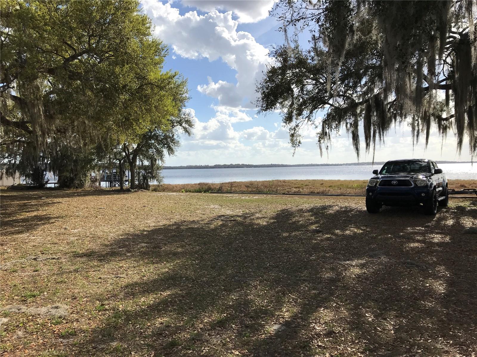 Image 22 of 79 For 2006 The Crescent