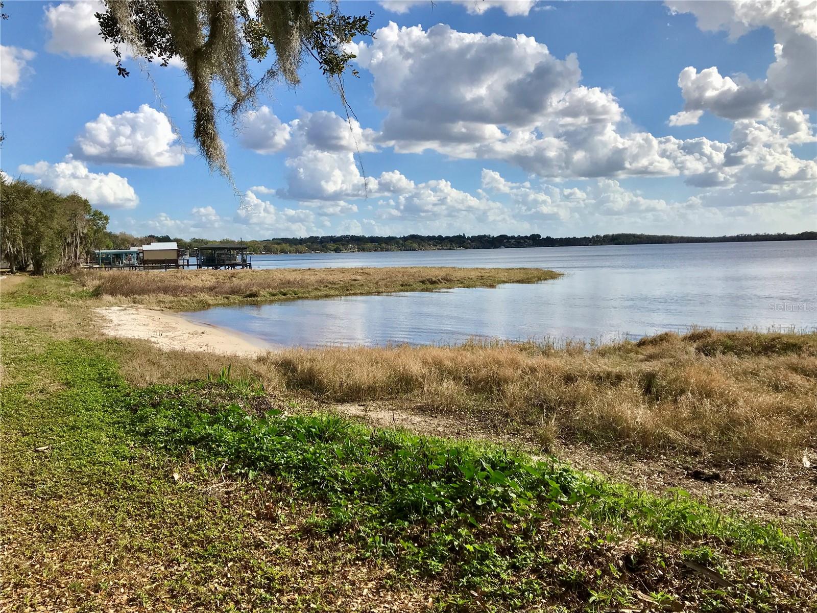 Image 23 of 79 For 2006 The Crescent