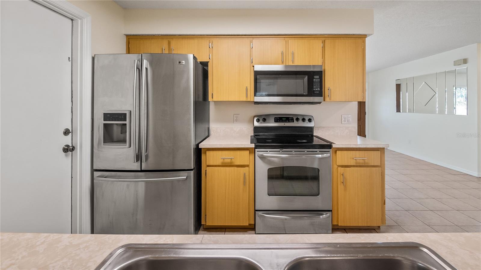 Image 40 of 79 For 2006 The Crescent