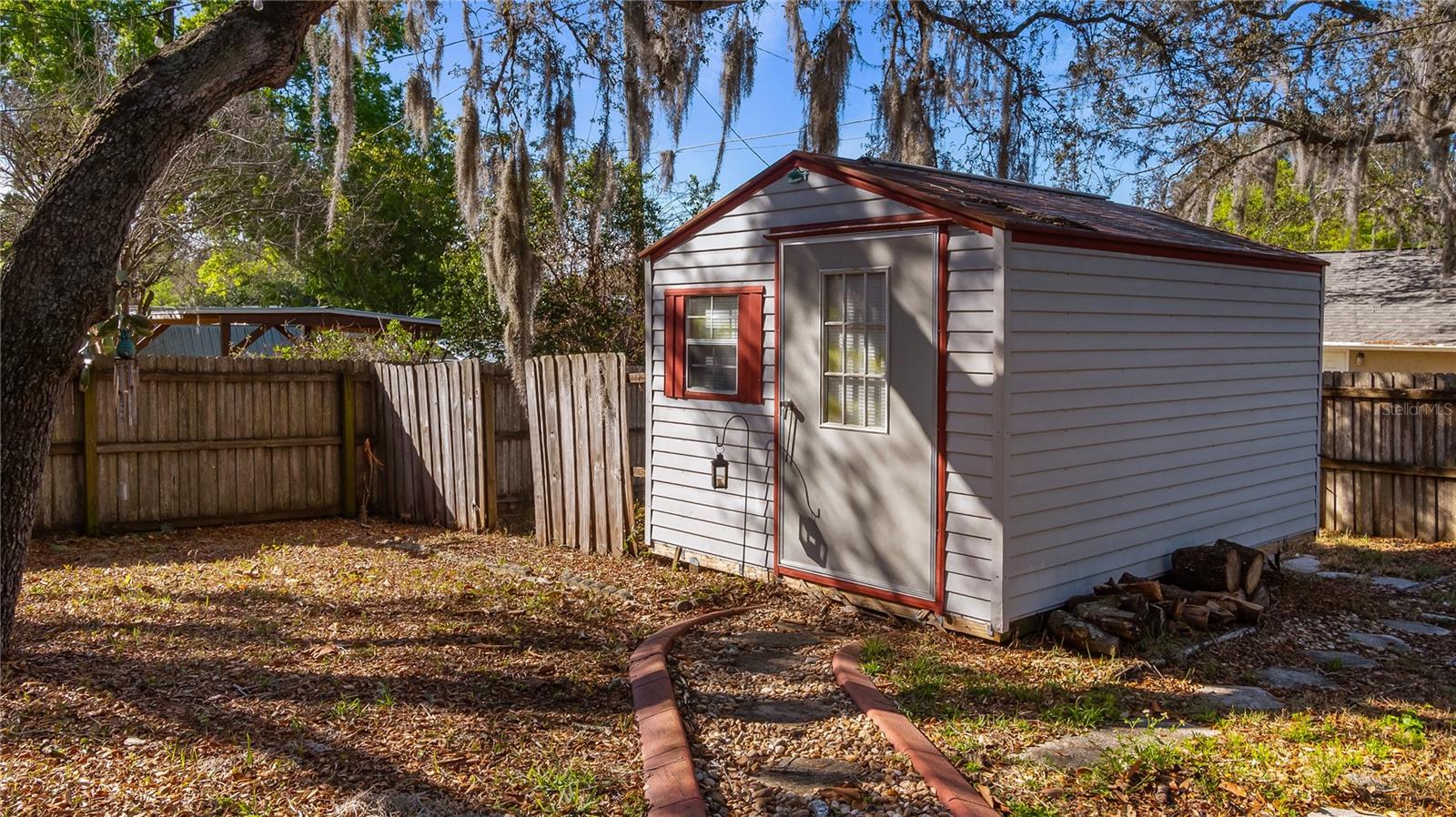 Image 68 of 79 For 2006 The Crescent