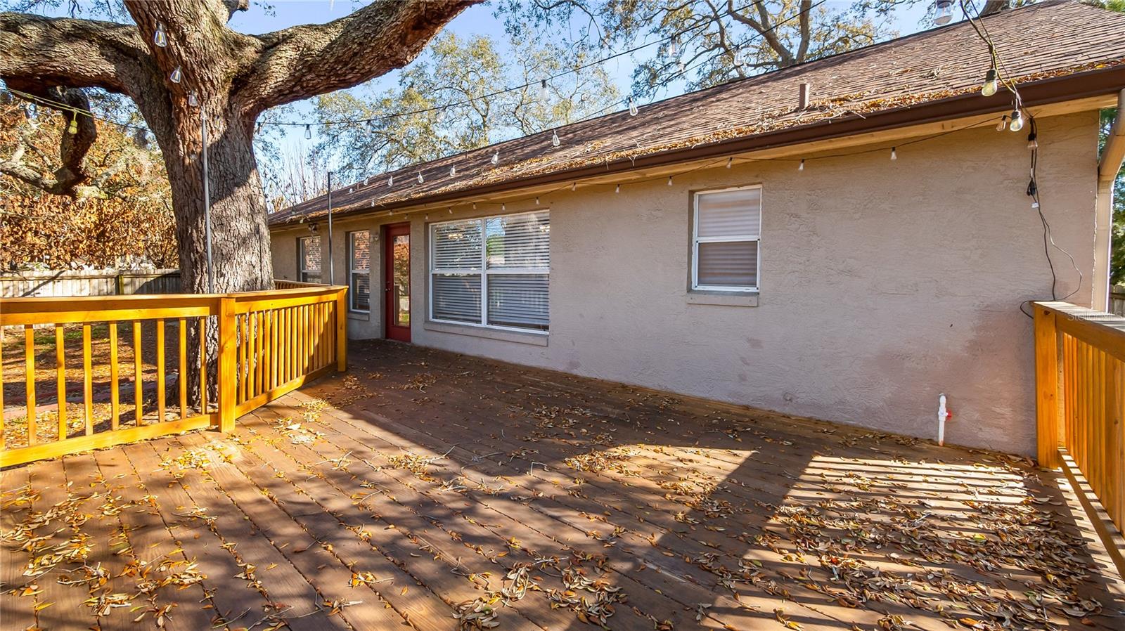 Image 71 of 79 For 2006 The Crescent