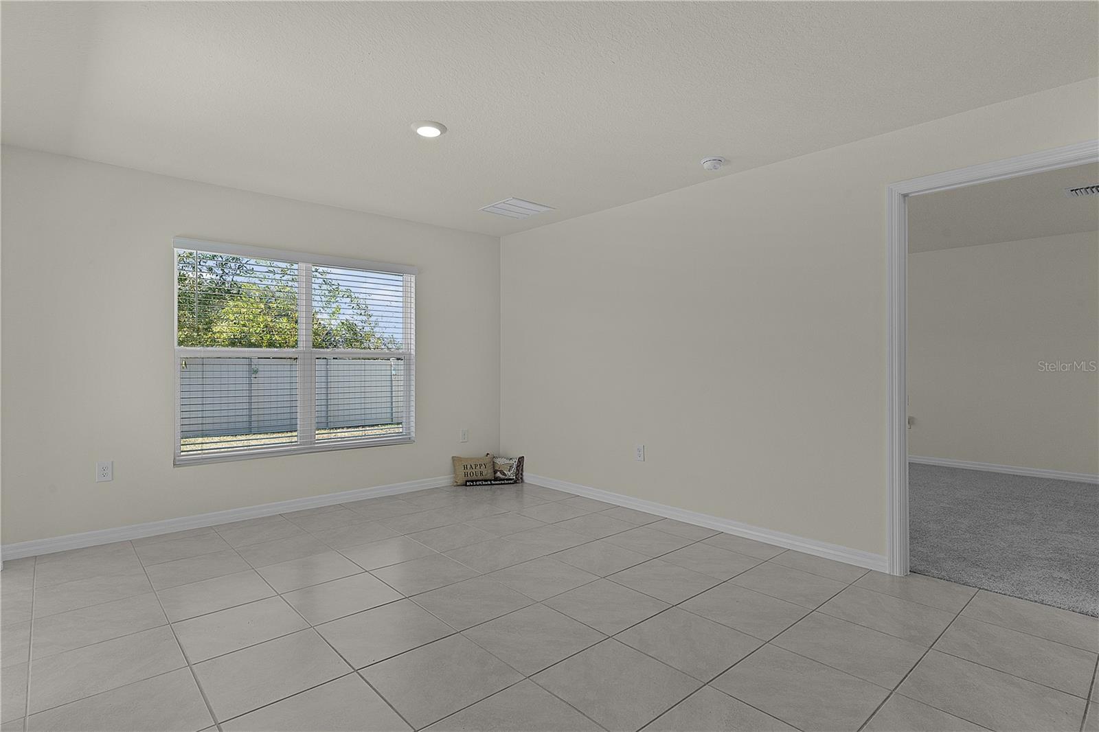 Image 20 of 49 For 8661 Triumph Circle