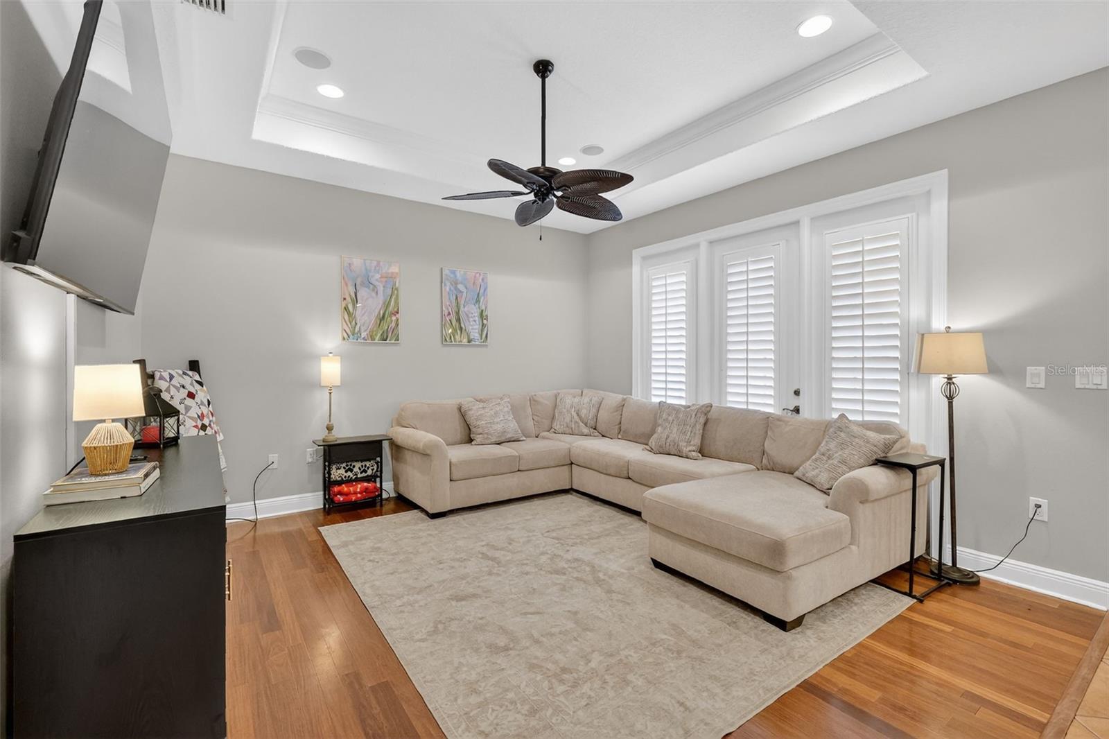 Image 20 of 50 For 1245 Shorecrest Cir