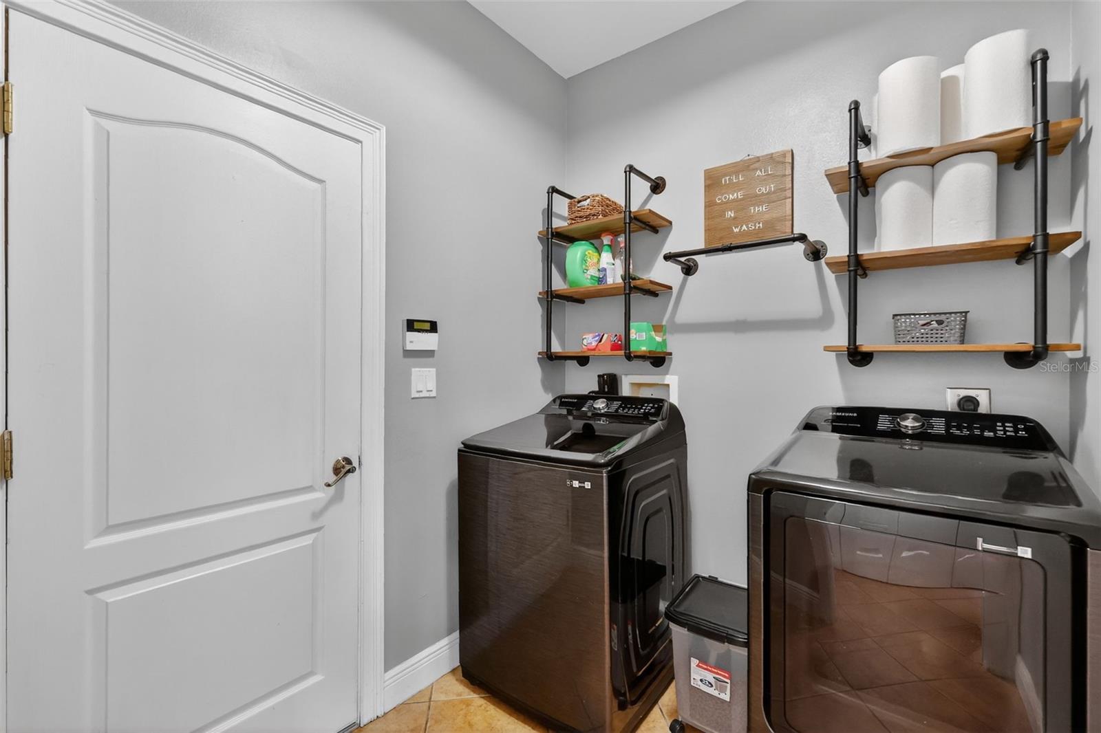 Image 31 of 50 For 1245 Shorecrest Cir