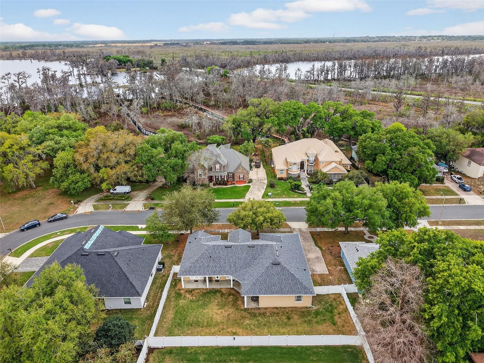 Image 46 of 50 For 1245 Shorecrest Cir