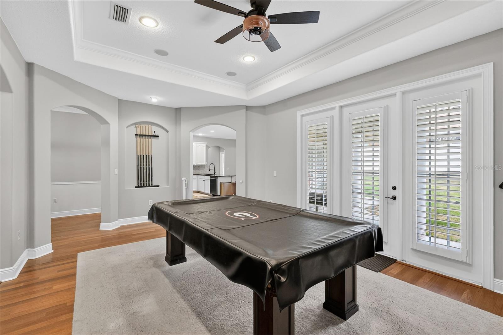 Image 5 of 50 For 1245 Shorecrest Cir