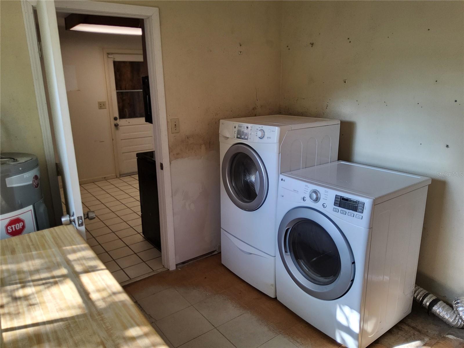 Image 32 of 54 For 31043 Willow Bank Avenue