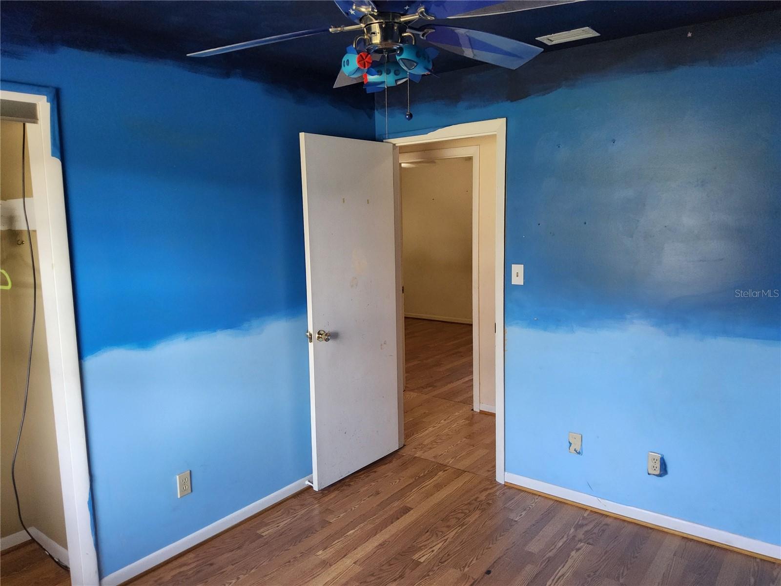 Image 37 of 54 For 31043 Willow Bank Avenue