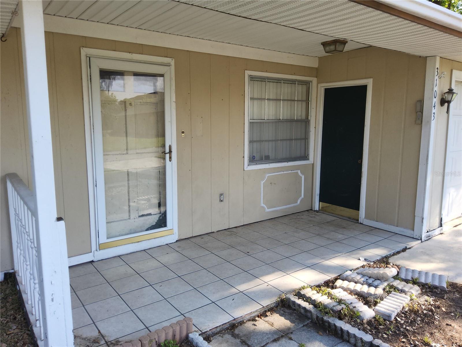 Image 4 of 54 For 31043 Willow Bank Avenue