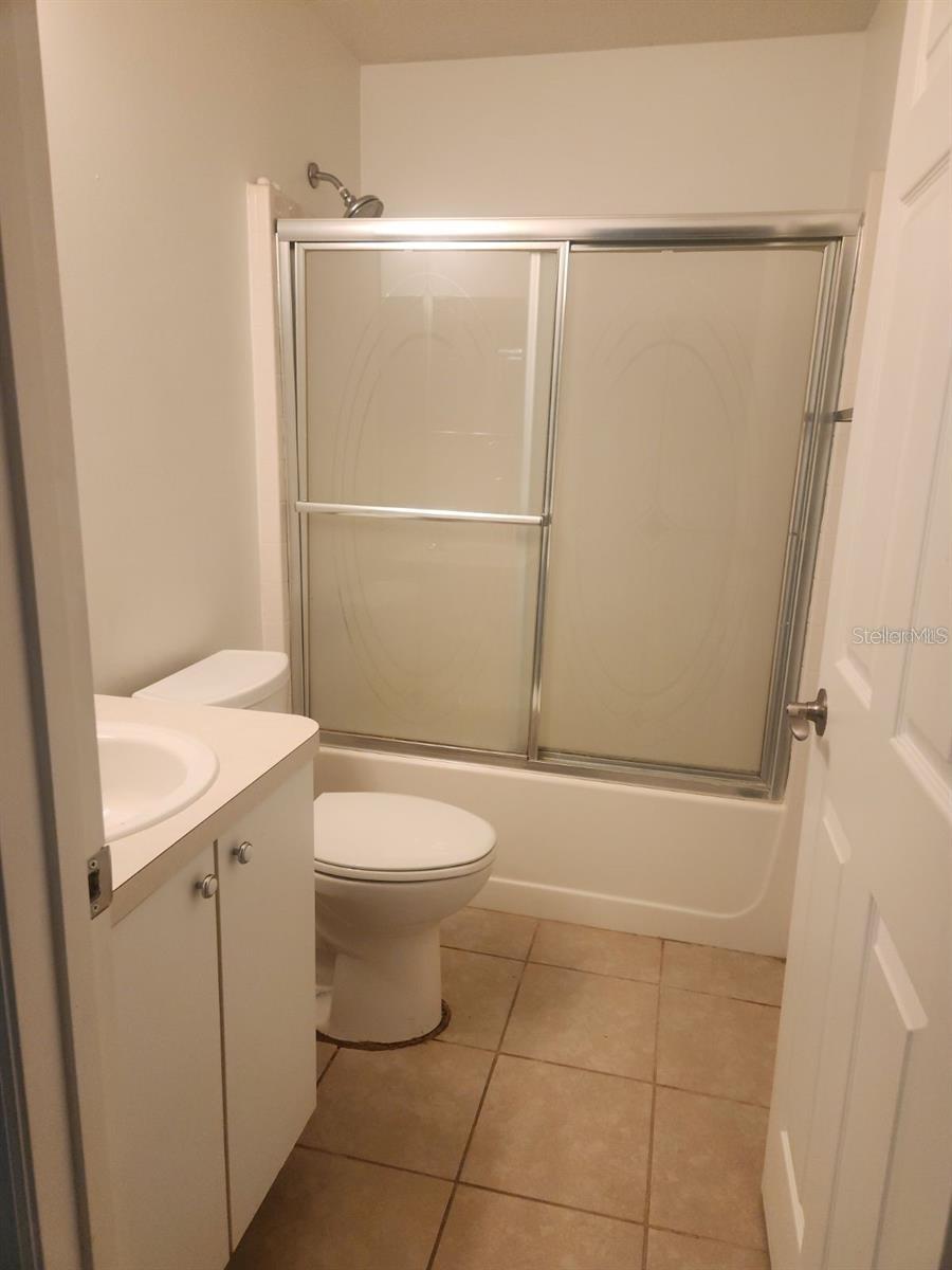 Image 6 of 8 For 11608 50th Circle