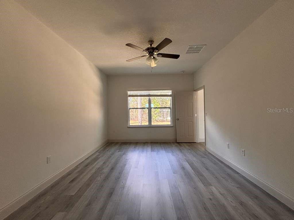 Image 12 of 23 For 7908 Galena Avenue