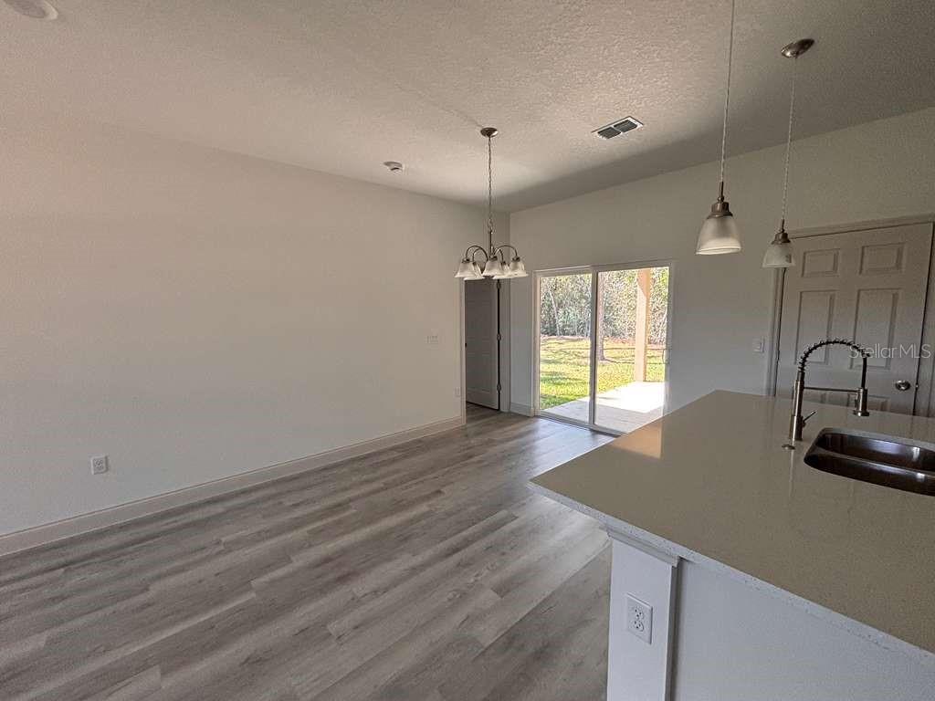 Image 13 of 23 For 7908 Galena Avenue