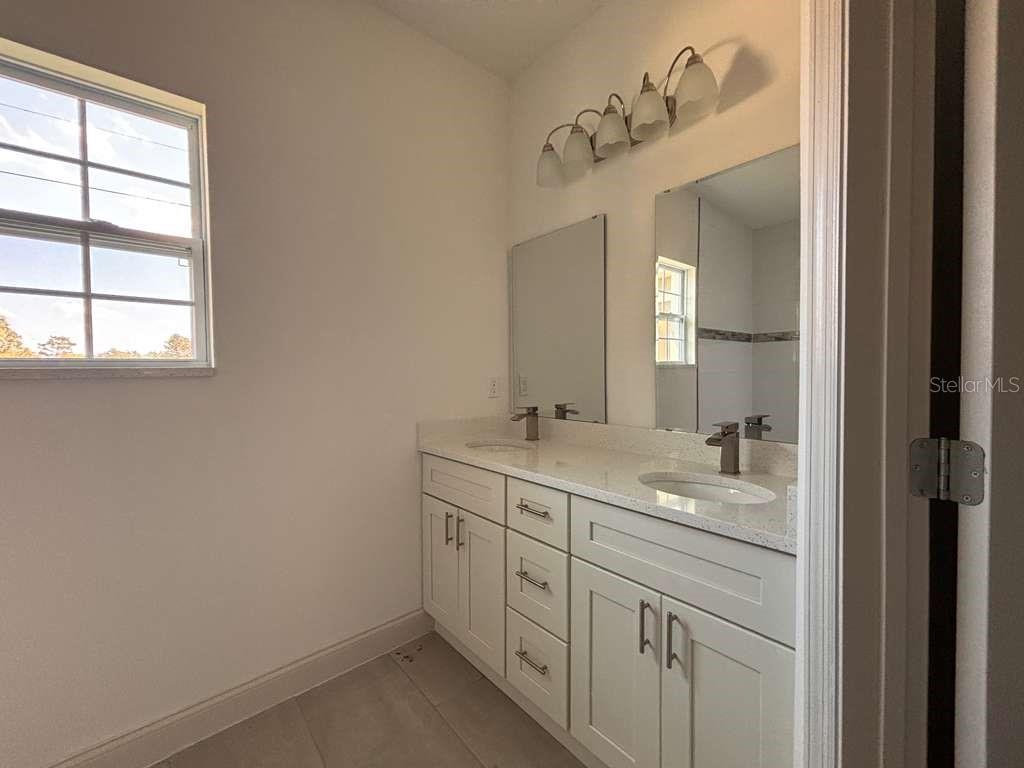 Image 16 of 23 For 7908 Galena Avenue