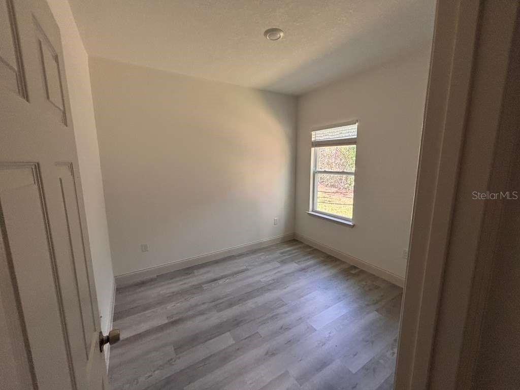 Image 19 of 23 For 7908 Galena Avenue