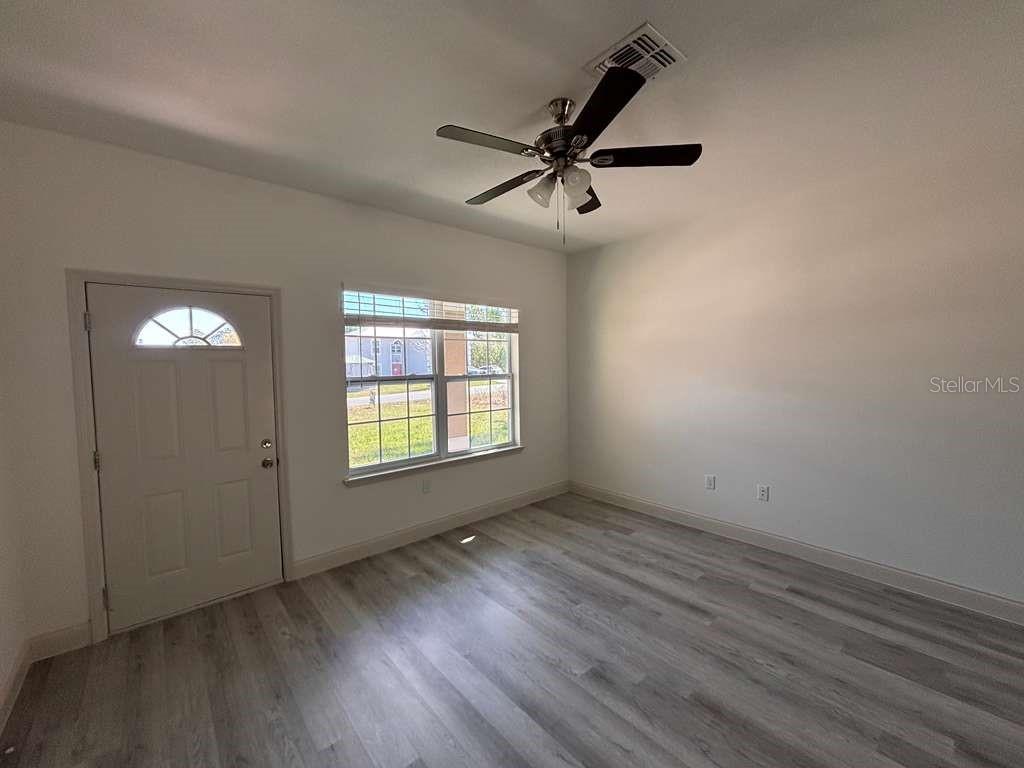 Image 5 of 23 For 7908 Galena Avenue