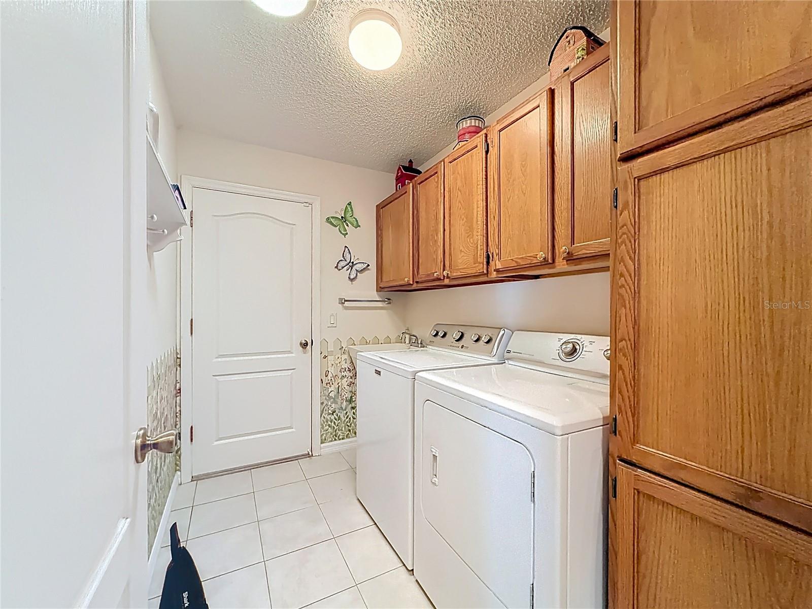 Image 27 of 29 For 2056 Palo Alto Avenue