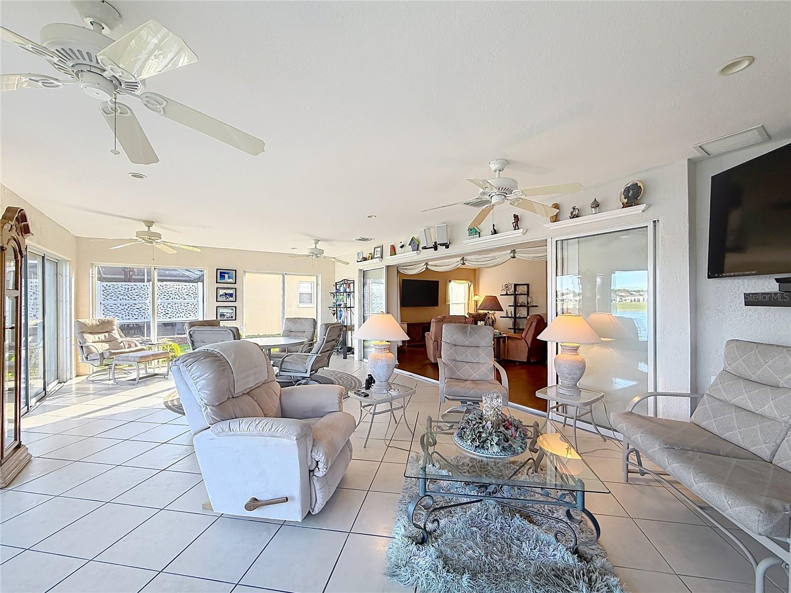 Image 8 of 29 For 2056 Palo Alto Avenue