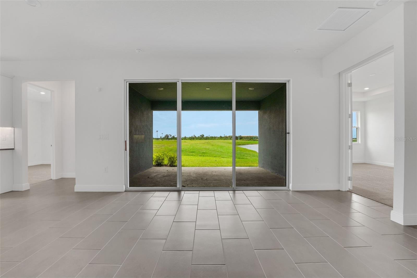 Image 17 of 49 For 7438 Sea Manatee Street