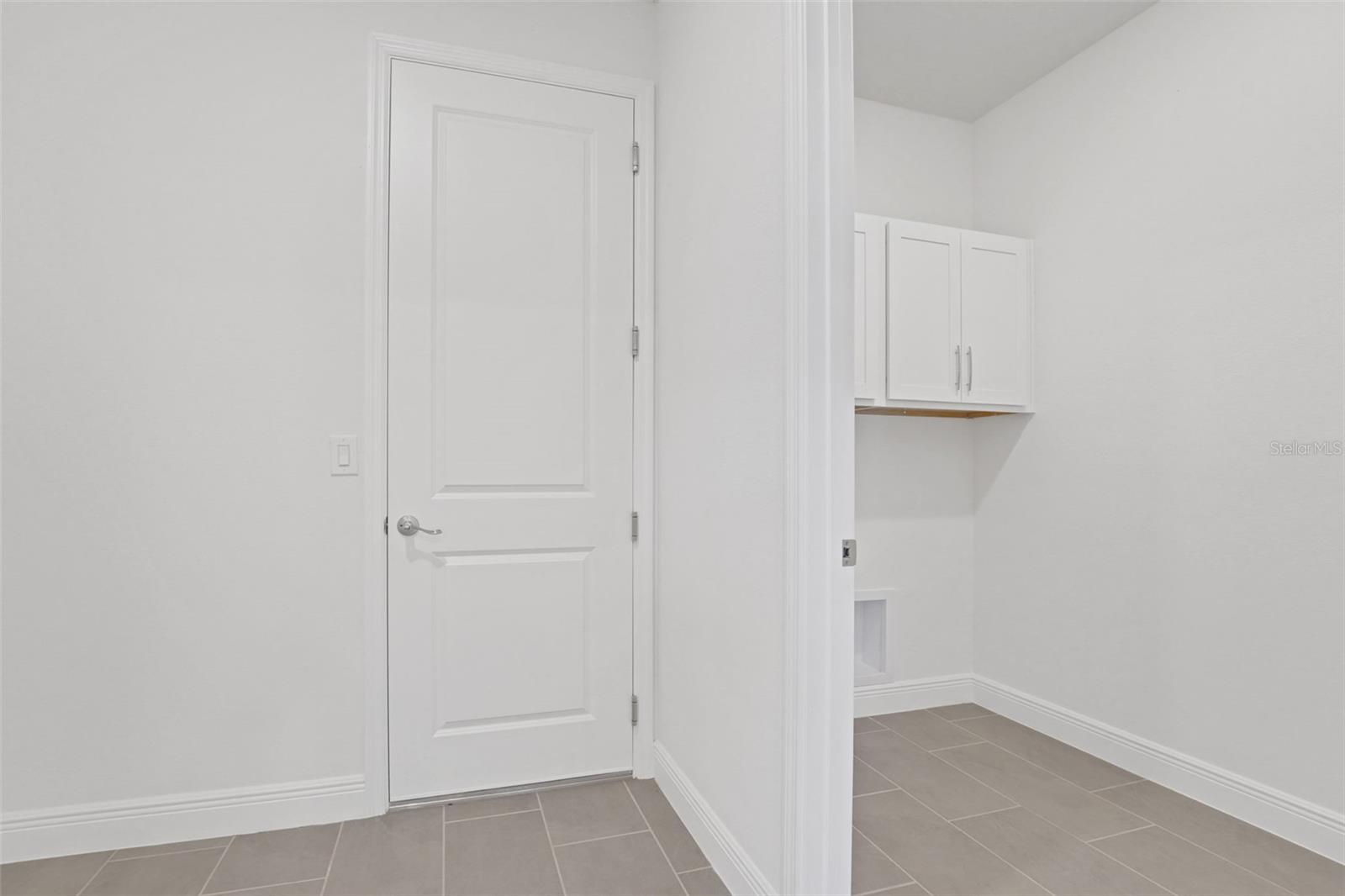 Image 27 of 49 For 7438 Sea Manatee Street