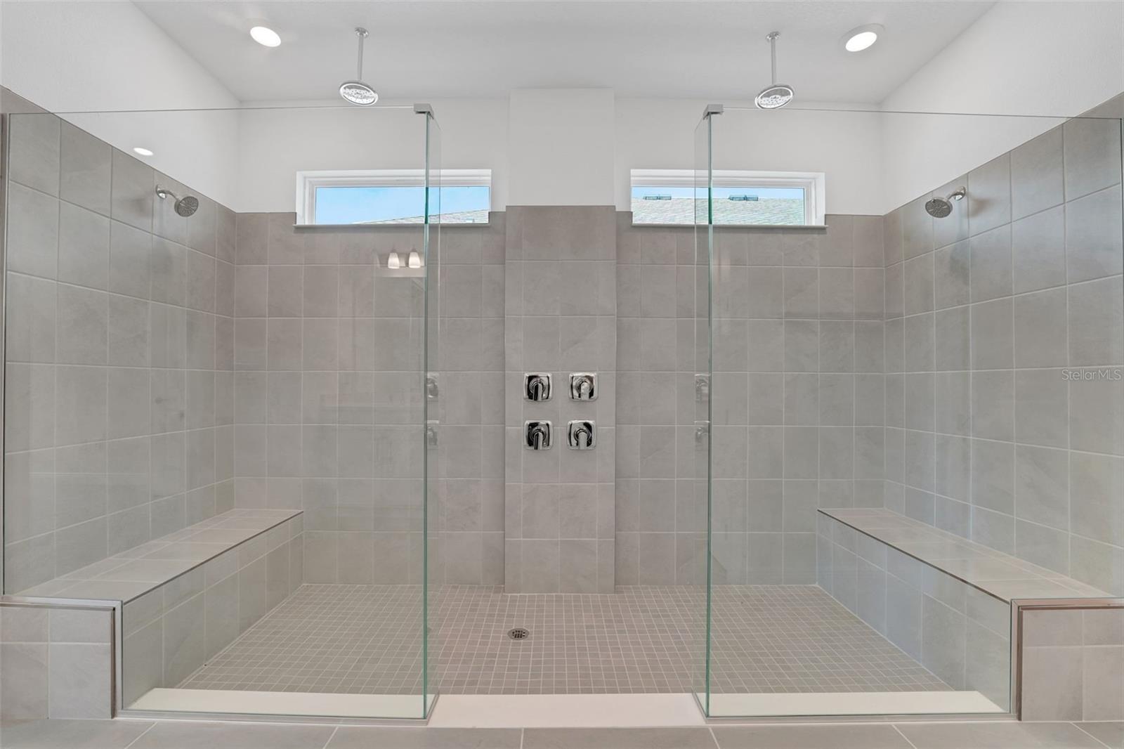 Image 33 of 49 For 7438 Sea Manatee Street