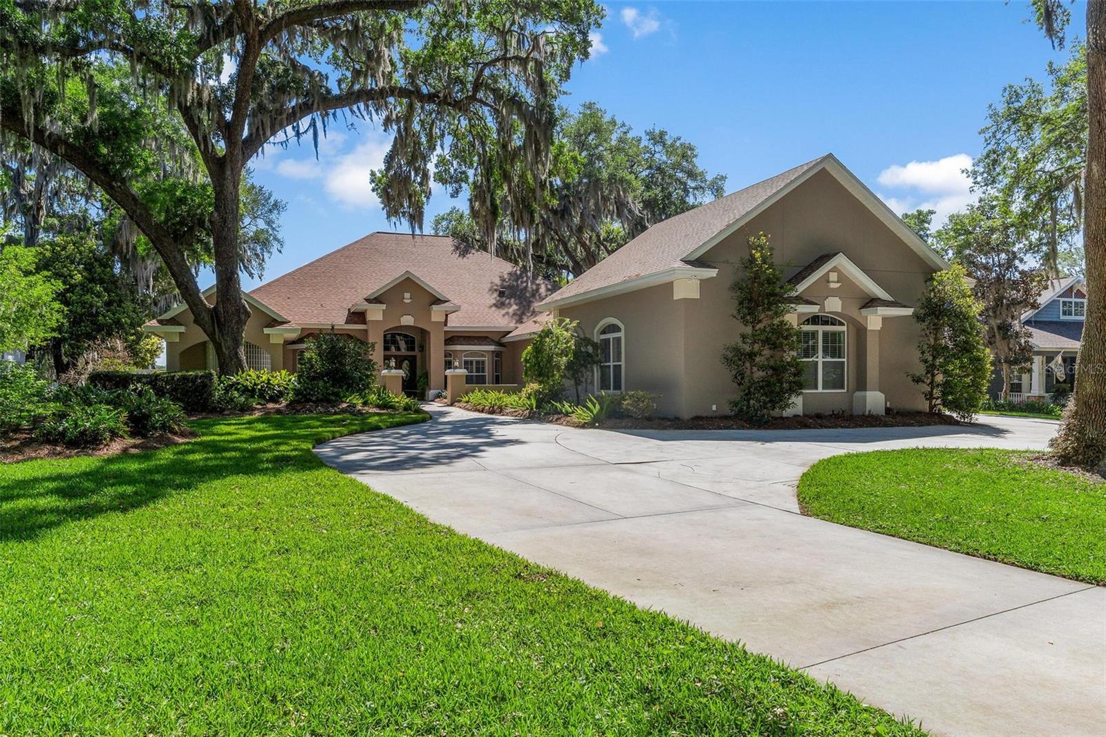 Details for 926 Hawk Landing, FRUITLAND PARK, FL 34731