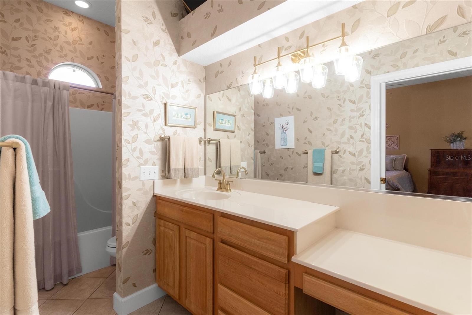 Image 46 of 68 For 926 Hawk Landing