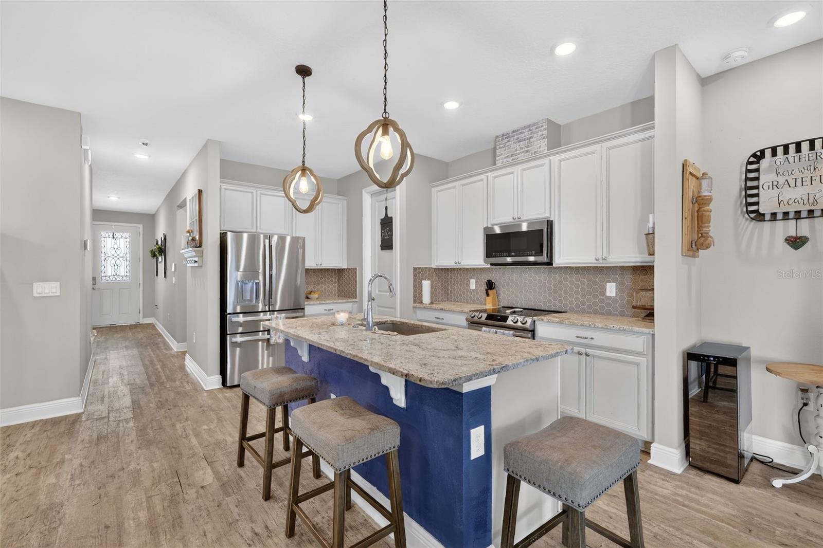 Image 11 of 22 For 231 Messina Place