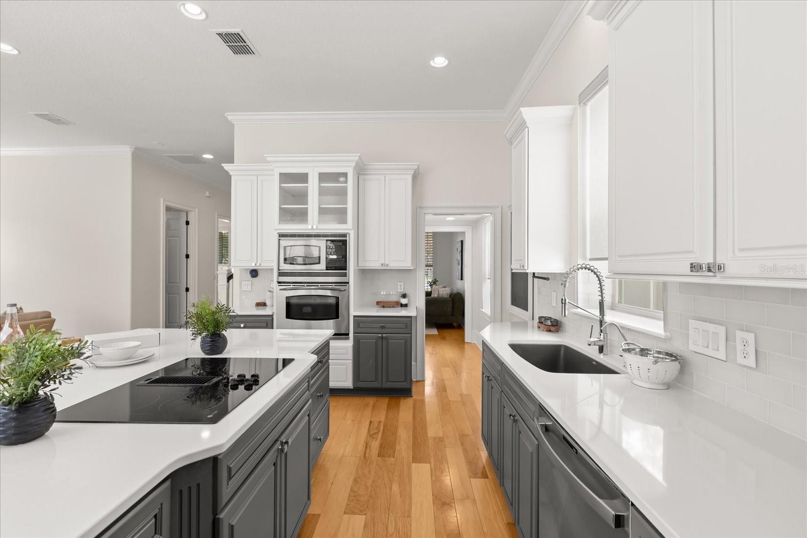 Image 15 of 36 For 1610 Lyndale Boulevard