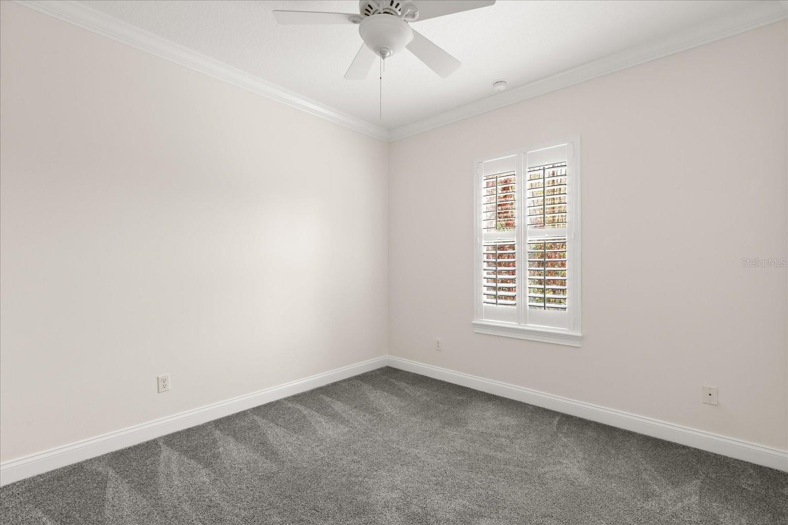 Image 18 of 36 For 1610 Lyndale Boulevard