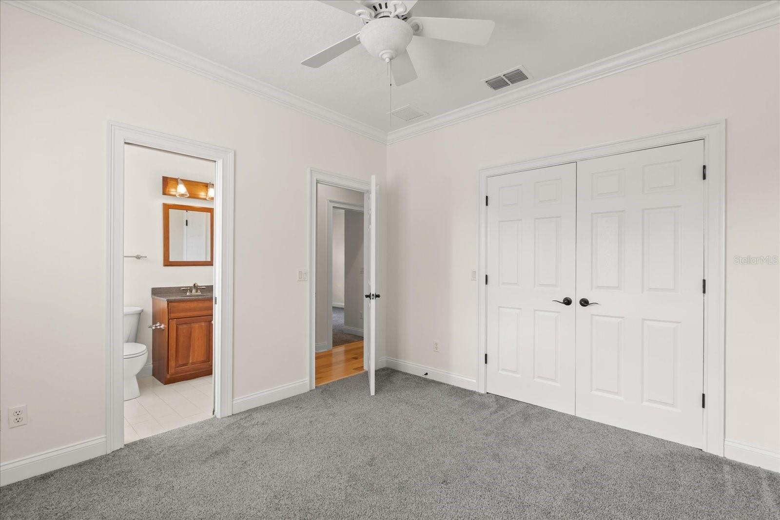 Image 19 of 36 For 1610 Lyndale Boulevard