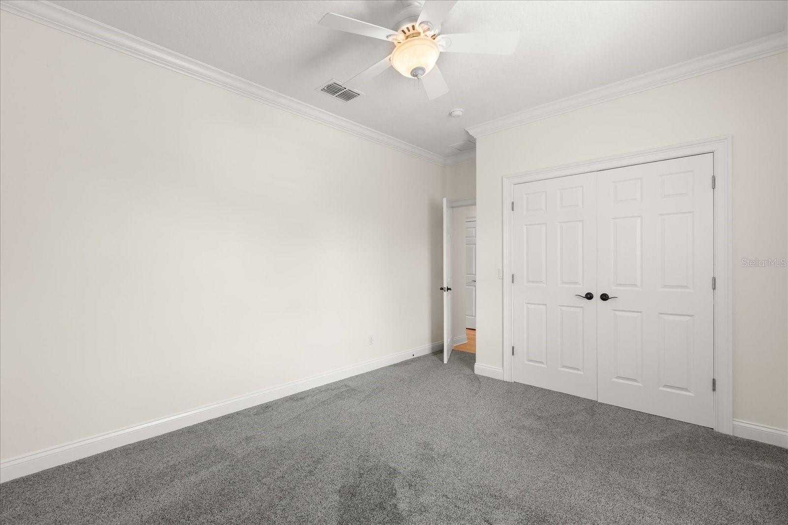 Image 22 of 36 For 1610 Lyndale Boulevard