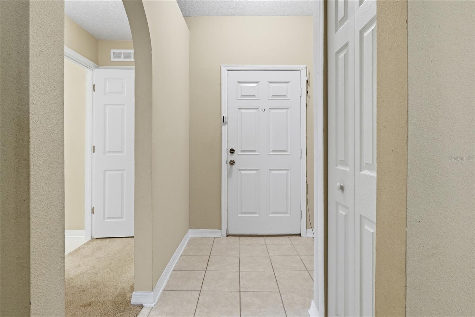 Image 17 of 22 For 2120 Nicollett Way