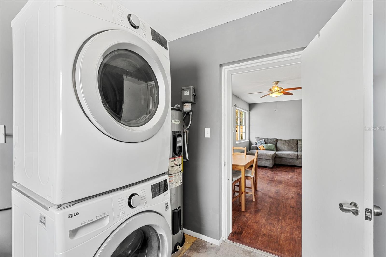 Image 25 of 28 For 2923 Conway Gardens Road