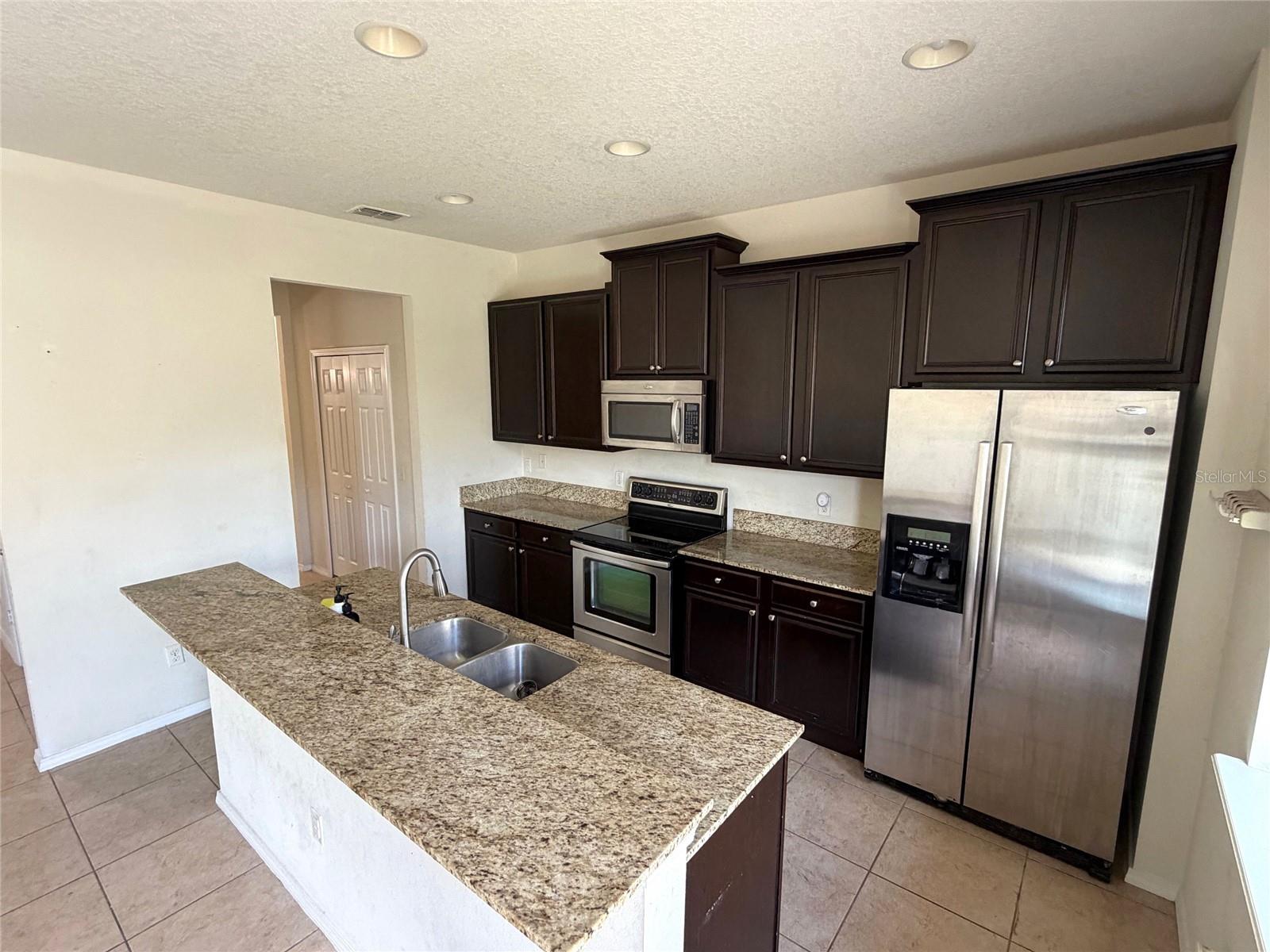 Image 9 of 32 For 1376 Seburn Road