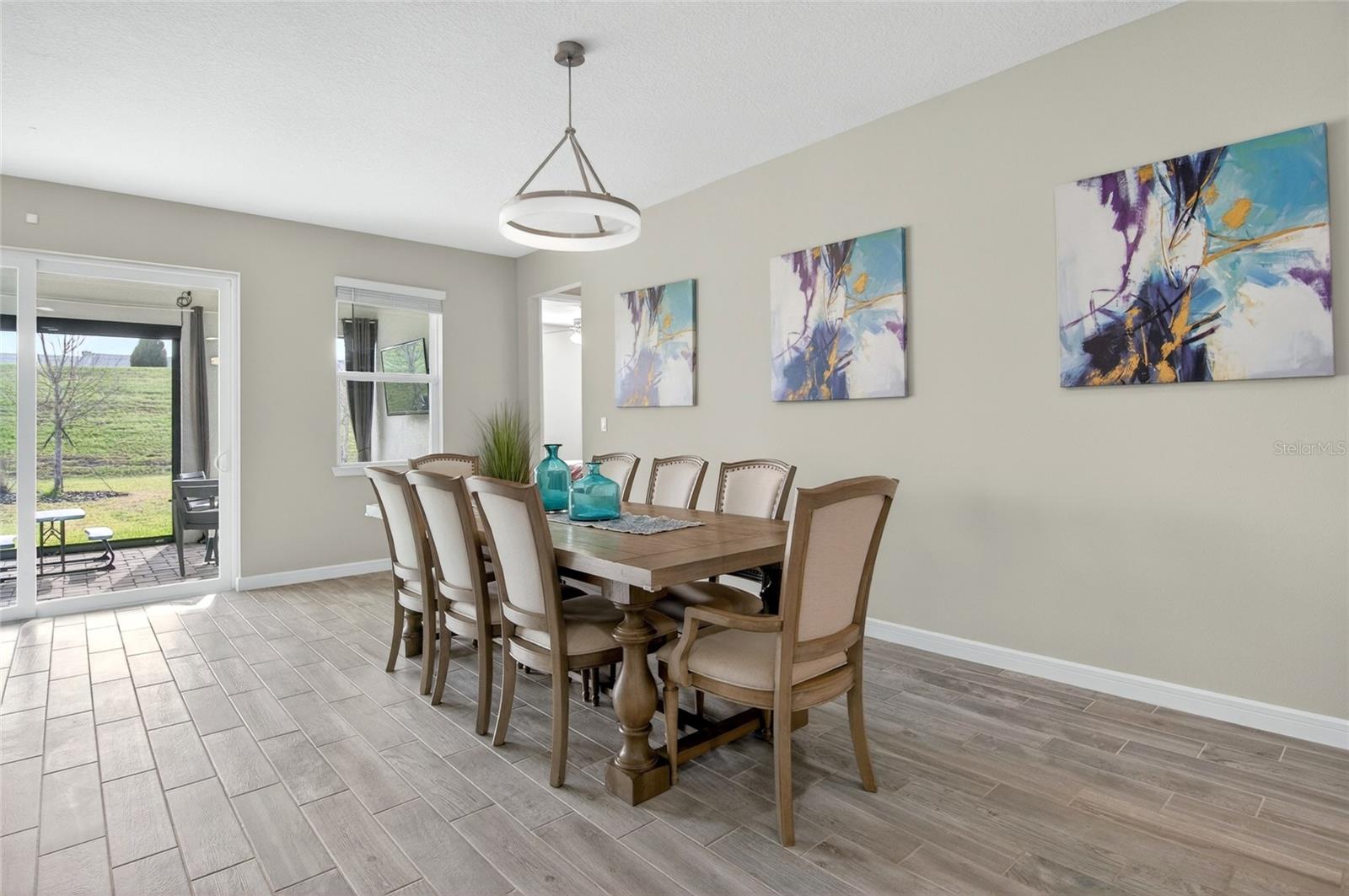 Image 13 of 53 For 15954 Winding Bluff Drive