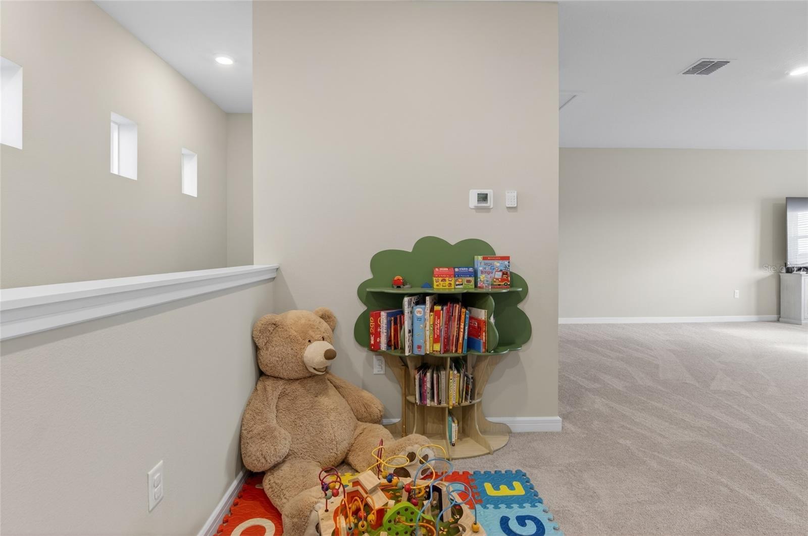 Image 32 of 53 For 15954 Winding Bluff Drive