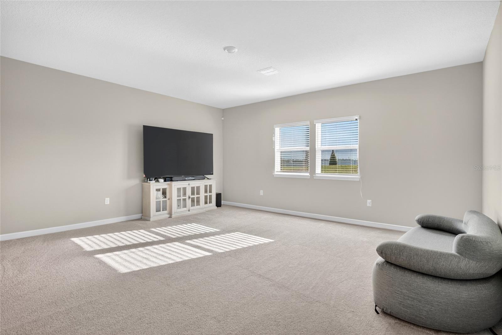 Image 33 of 53 For 15954 Winding Bluff Drive