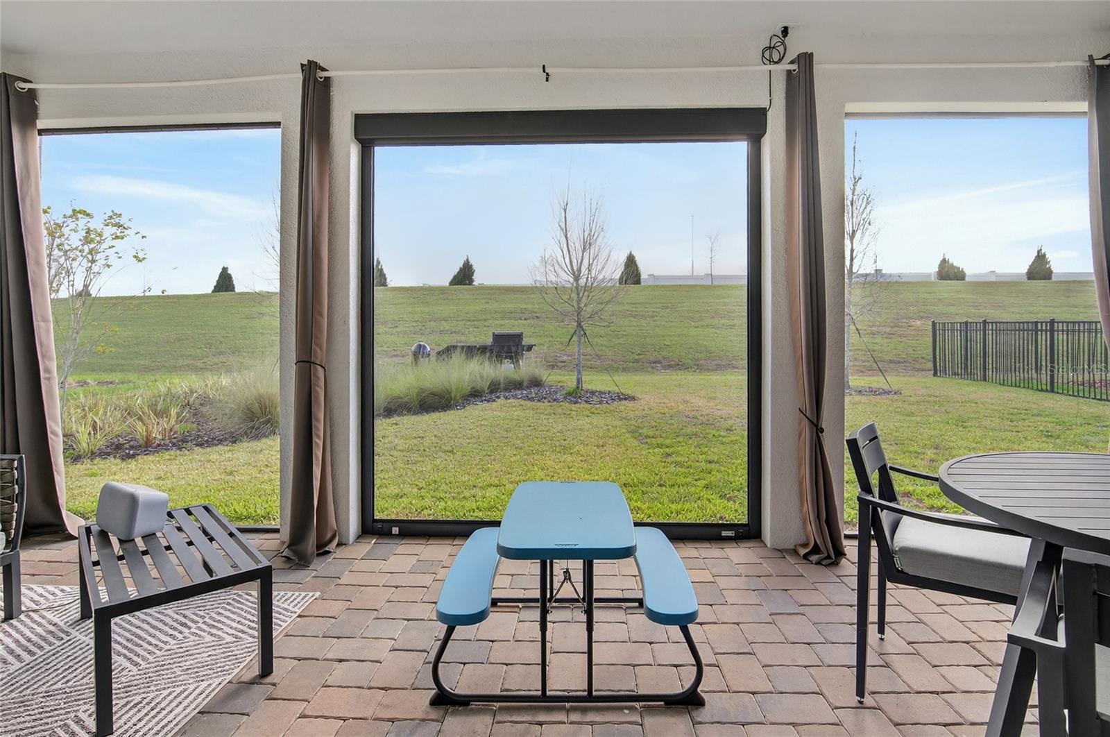 Image 37 of 53 For 15954 Winding Bluff Drive