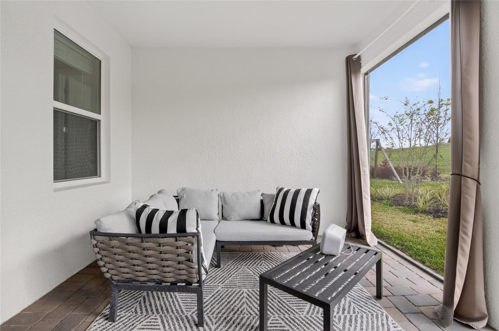 Image 38 of 53 For 15954 Winding Bluff Drive