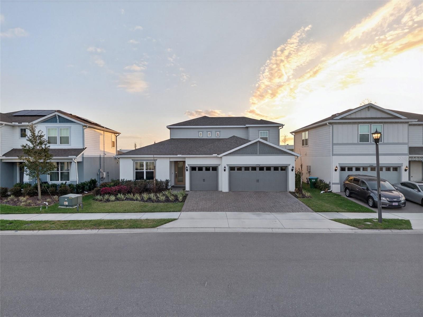 Image 43 of 53 For 15954 Winding Bluff Drive