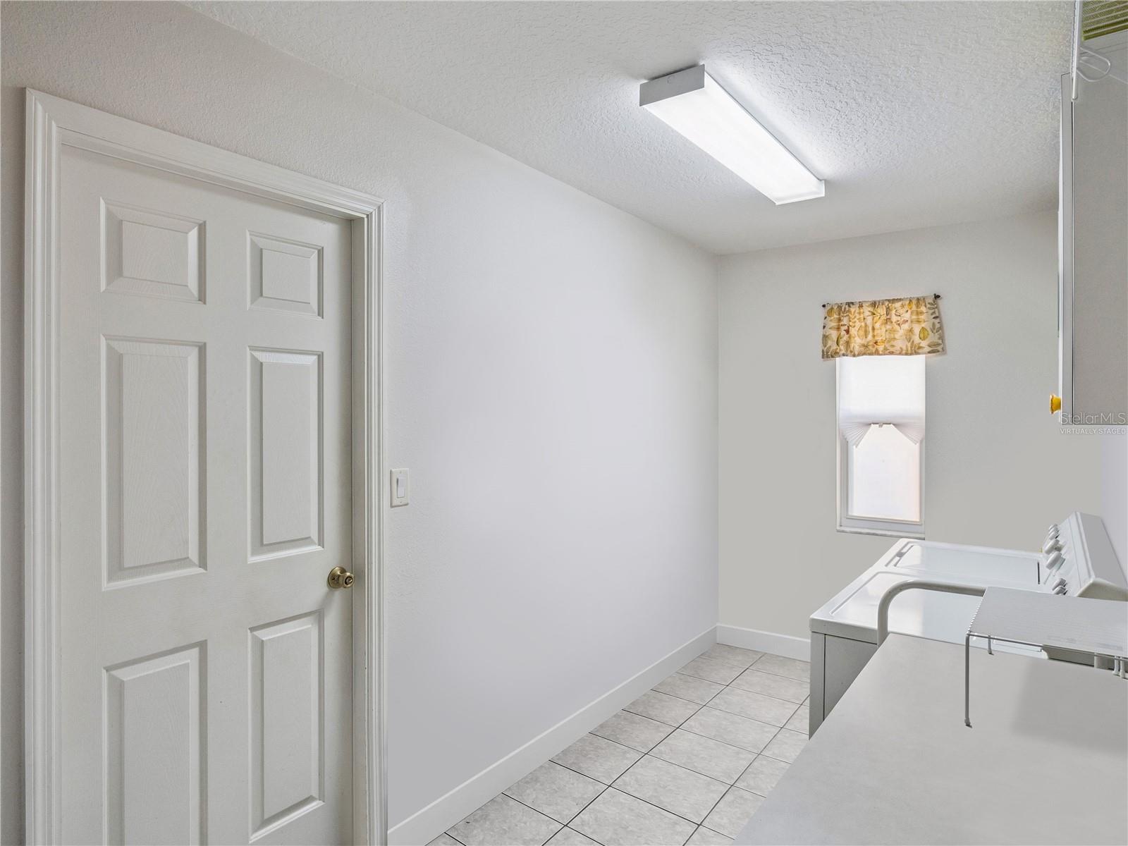 Image 18 of 64 For 6100 Prince Frederick Court