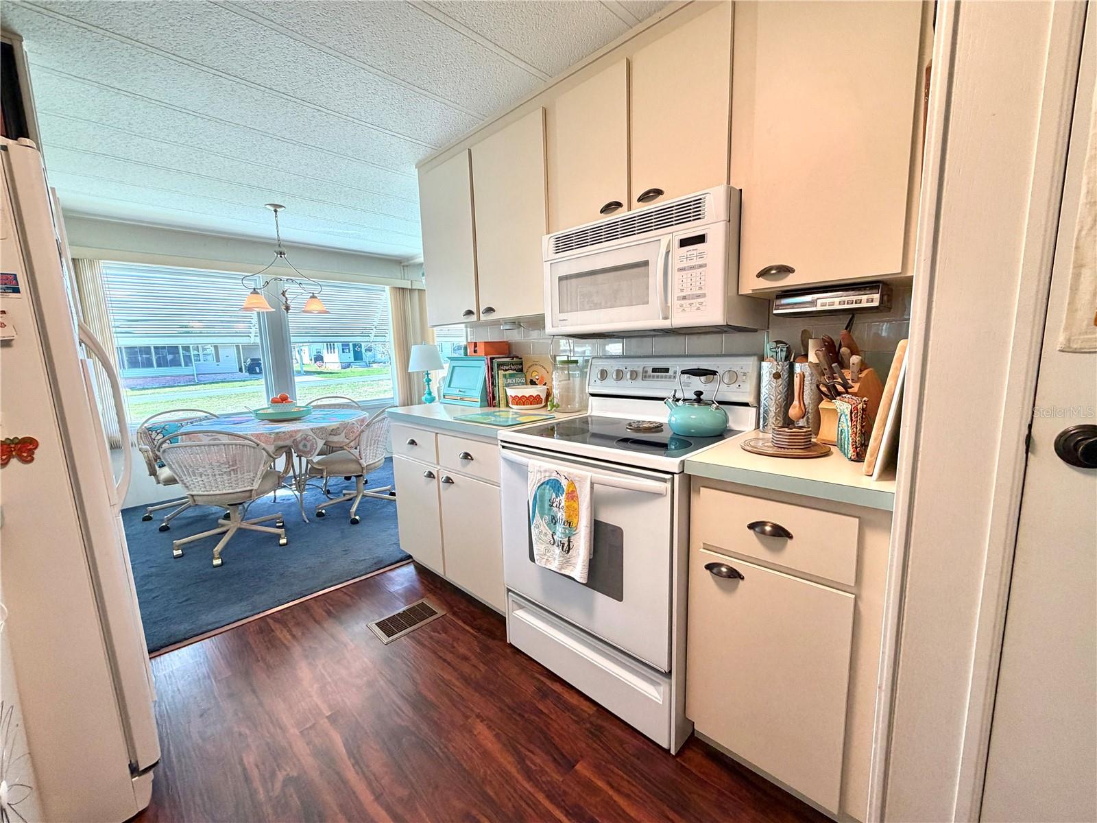 Image 29 of 63 For 408 Palo Verde Drive