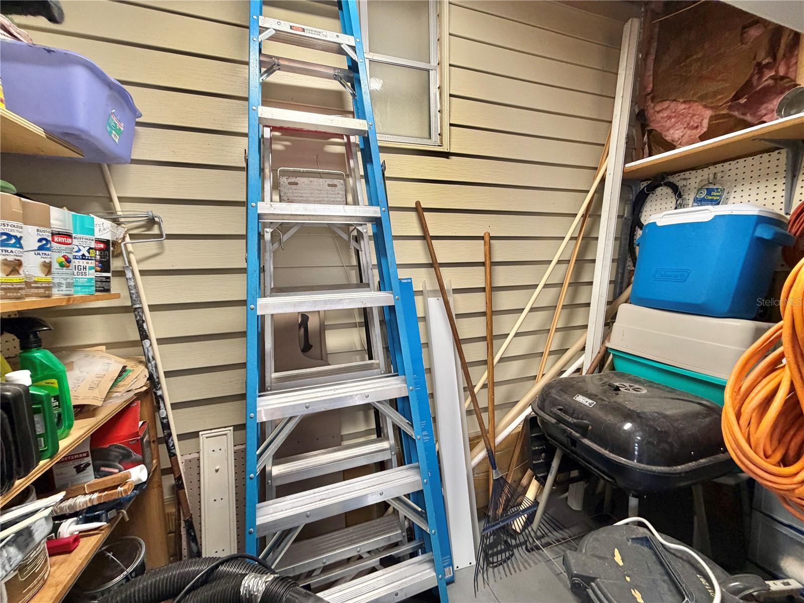 Image 56 of 63 For 408 Palo Verde Drive