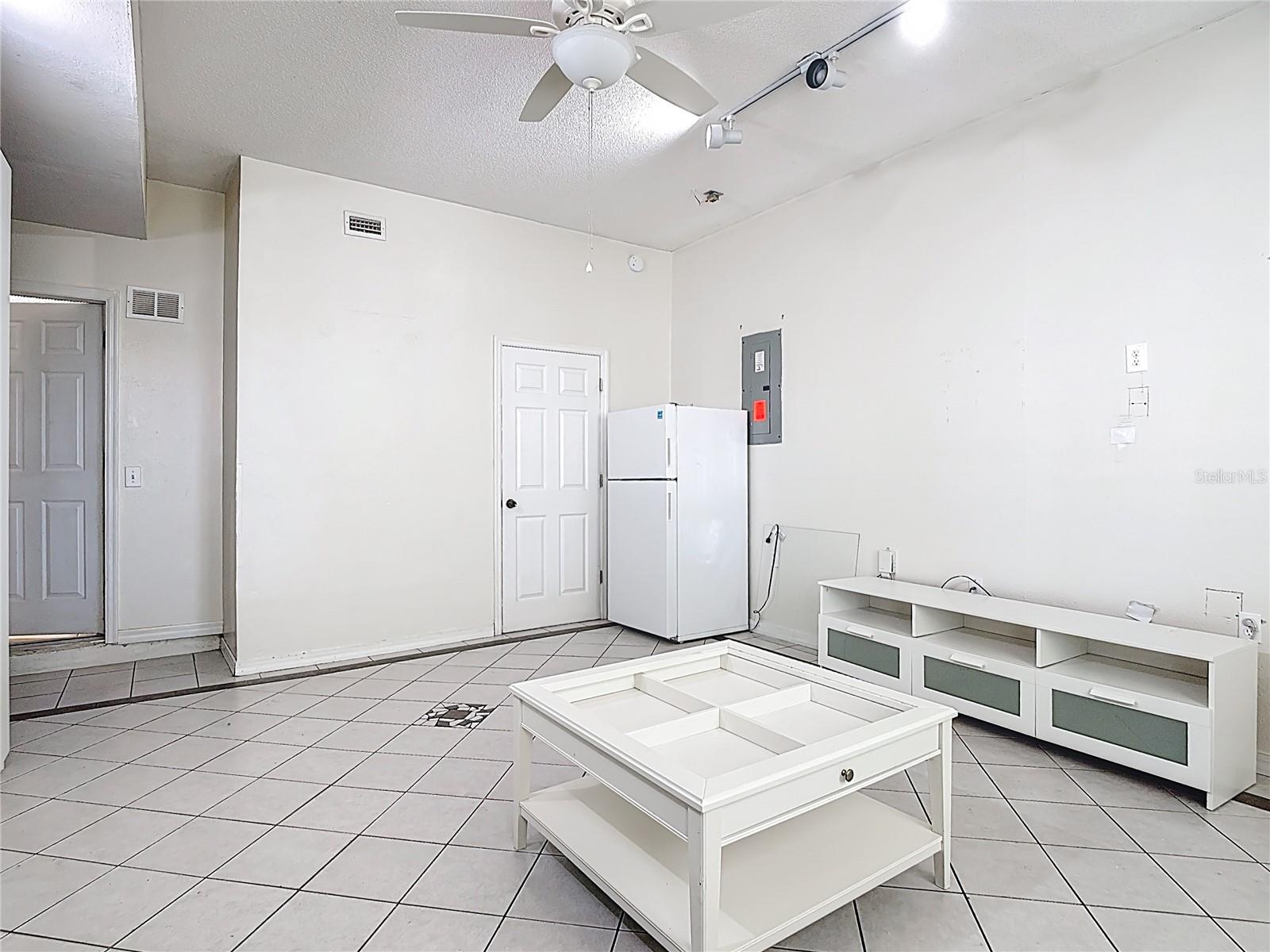 Image 25 of 29 For 459 Ballyshannon Drive