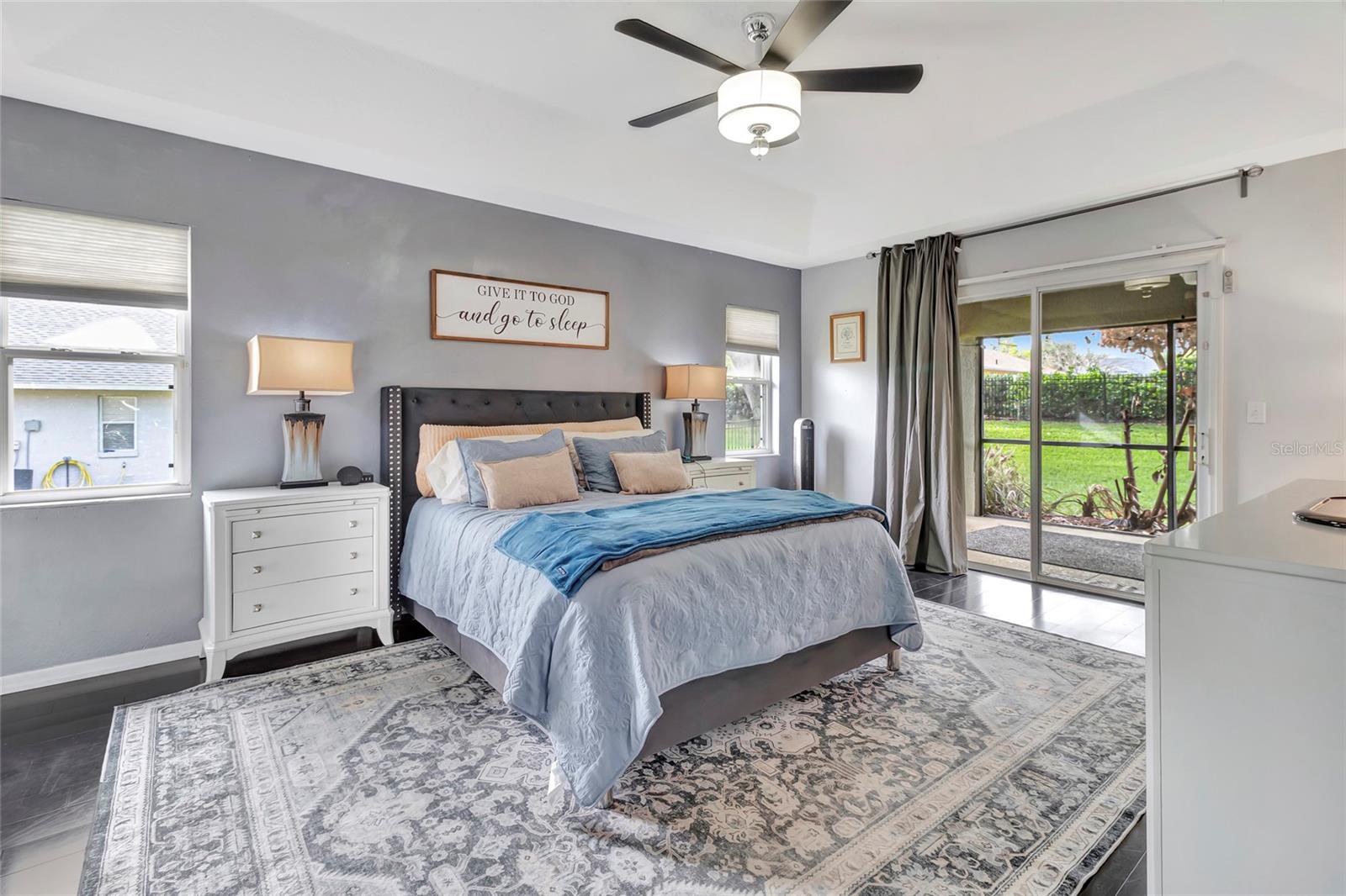 Image 20 of 55 For 10446 Jardim De Largo Street