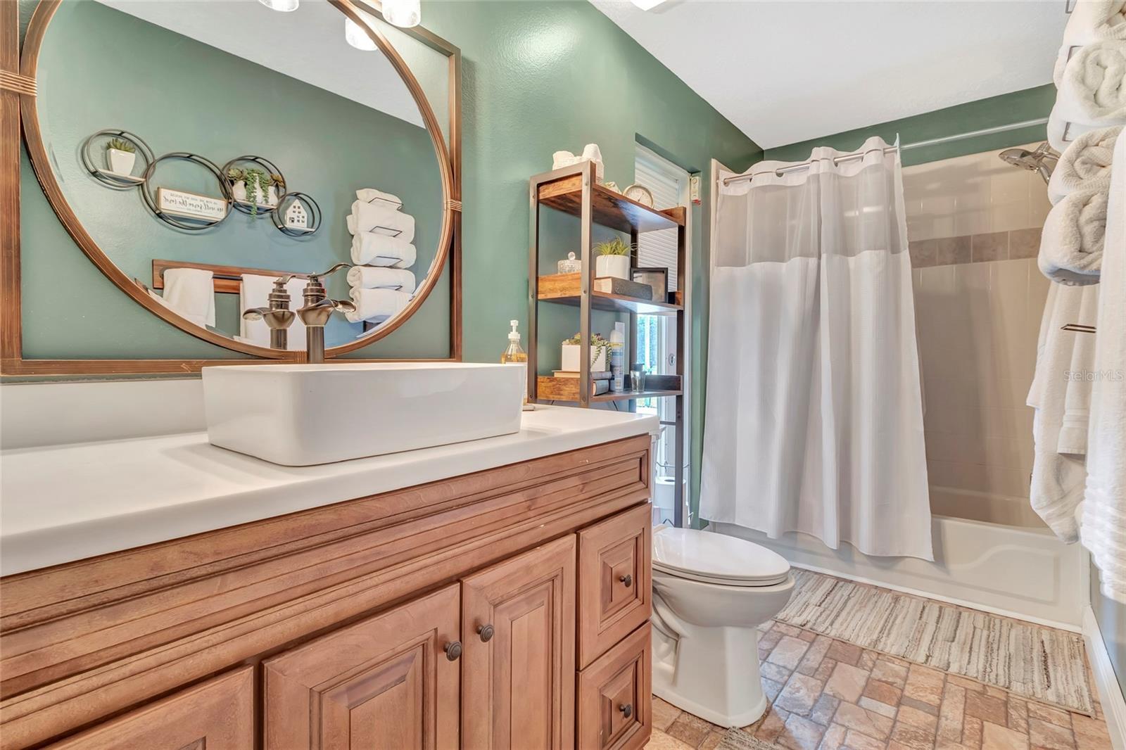 Image 31 of 55 For 10446 Jardim De Largo Street