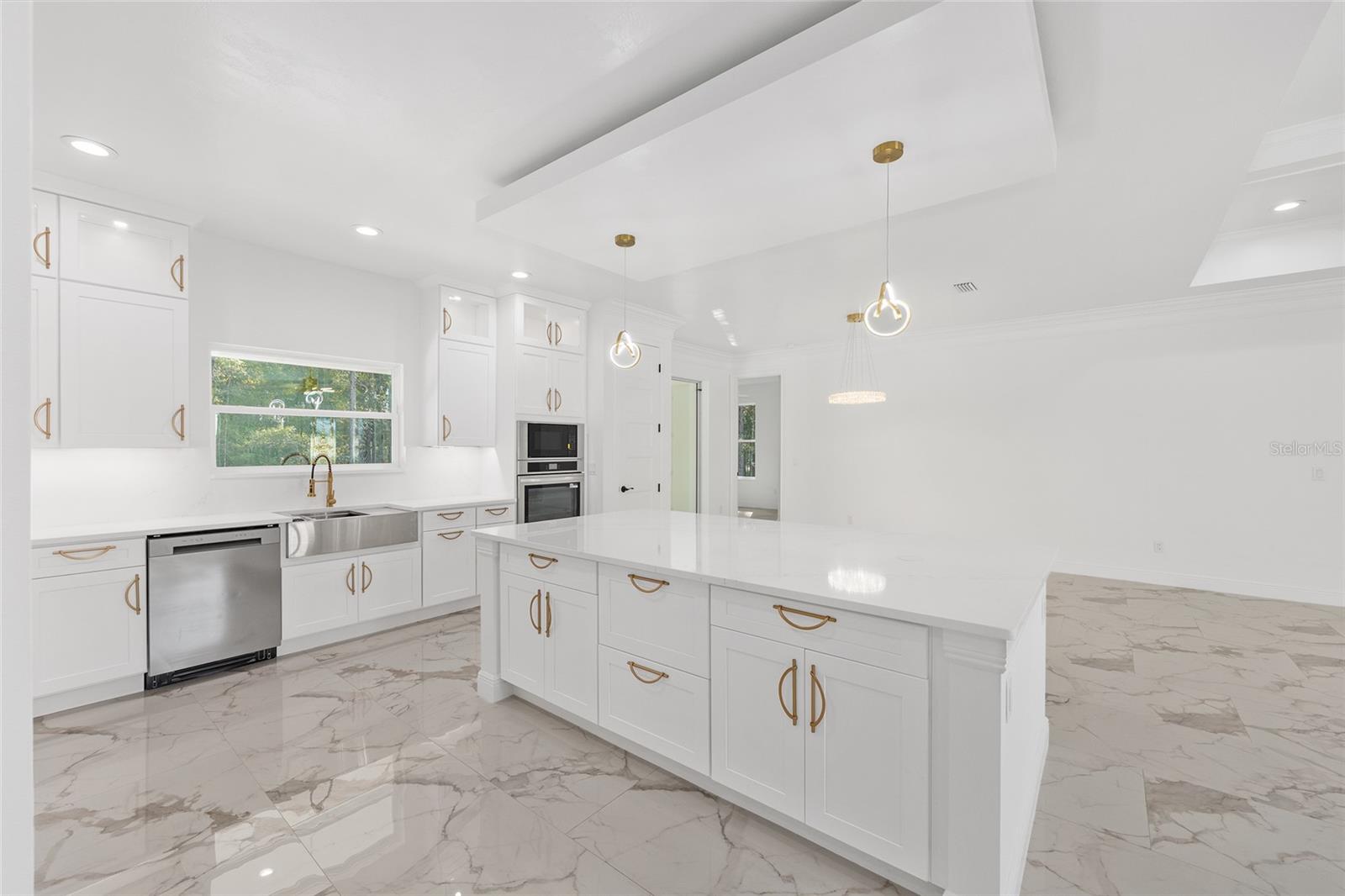 Image 12 of 42 For 12992 64th Lane